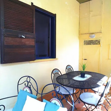 Apartmán Domus Oleanders *